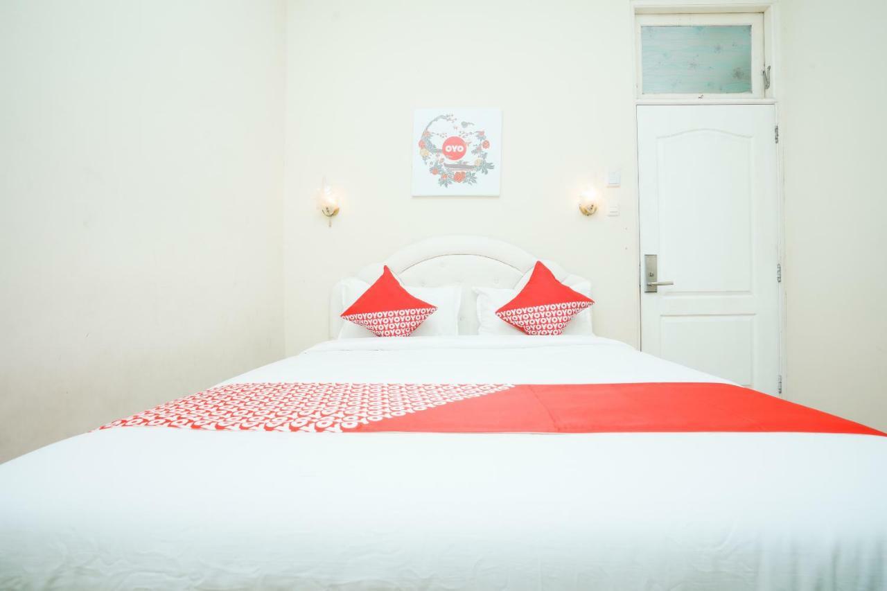 Mojokerto Classic Homestay Exterior photo