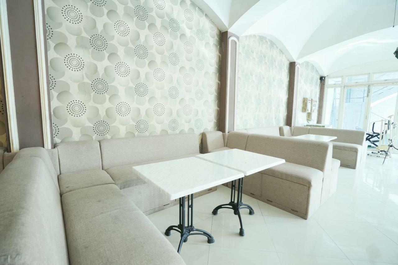 Mojokerto Classic Homestay Exterior photo